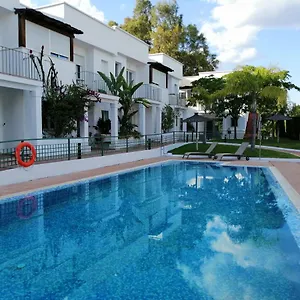 Appartement Thegood Brillante Piscina Y Parking Incluido, Córdoba